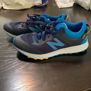 Boys shoes size 6.5 big boys